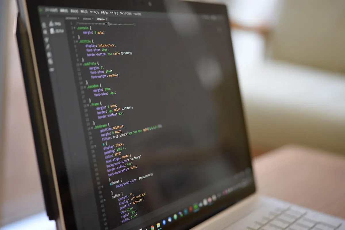 ChatGPT vs. Claude vs. Gemini: Which AI Chatbot Is Best for Coding in 2025?